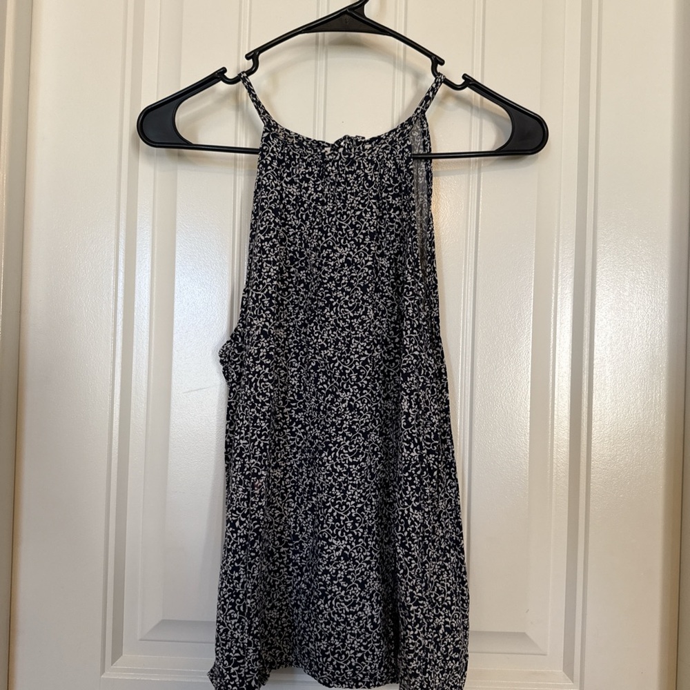 Old Navy Black and White Patterned Blouse